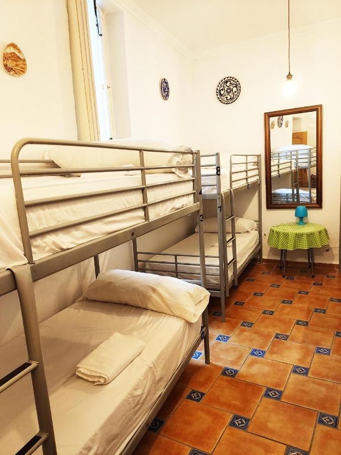 Hostel Patio 19 Málaga Kültér fotó